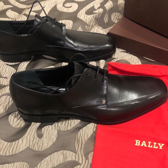 Bally Men black shoe